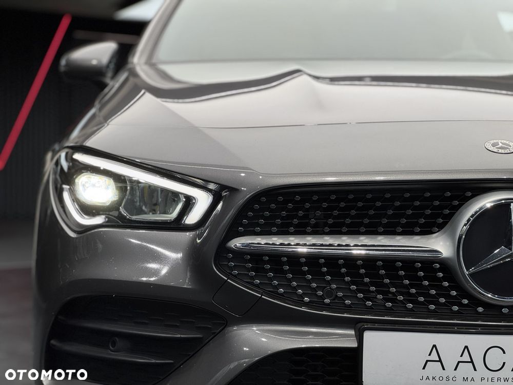 Mercedes-Benz CLA 200 AMG Line 7G-DCT - 40