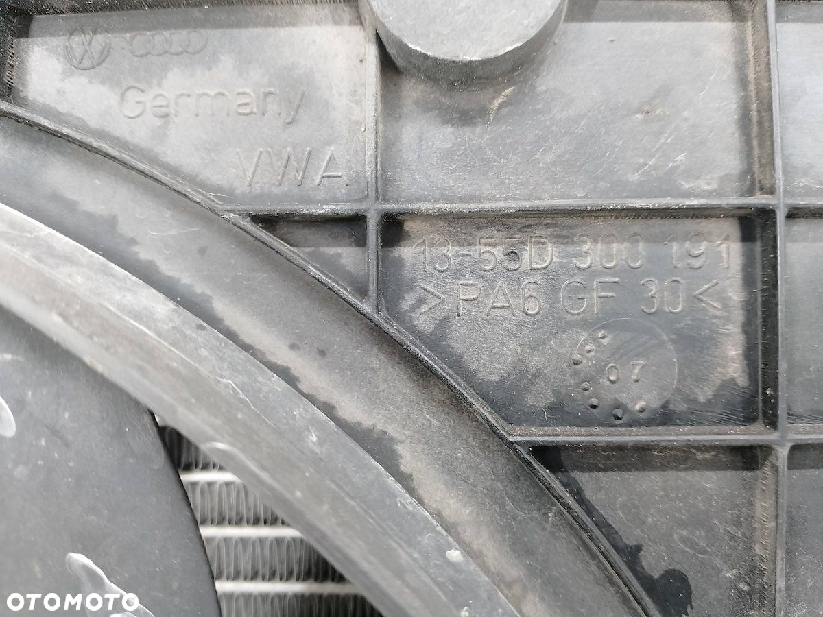 CHŁODNICA WODY Z WENTYLATOREM VW PASSAT B6 1K0121207AQ  1K0121205 - 8