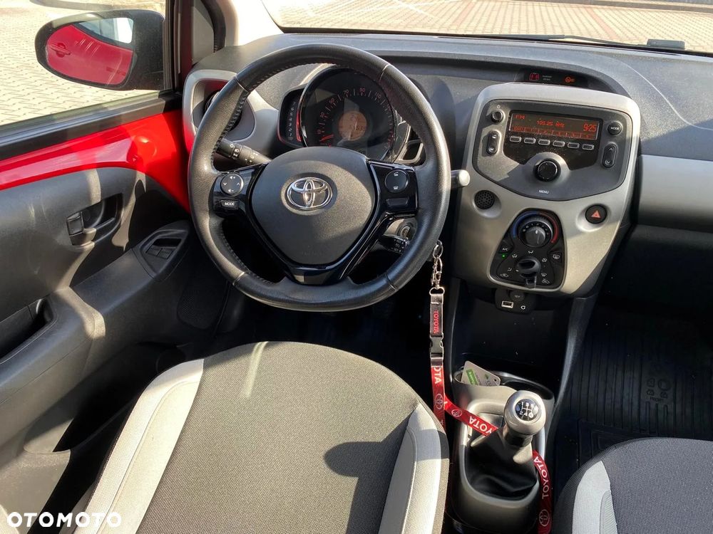 Toyota Aygo - 10