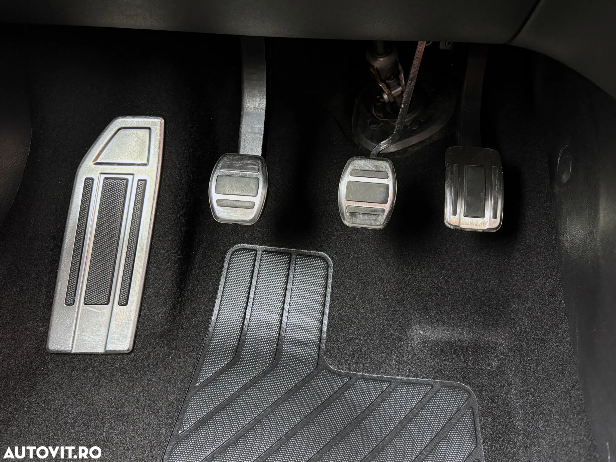 Peugeot 308 SW BlueHDi 130 Stop & Start Tech Edition - 24