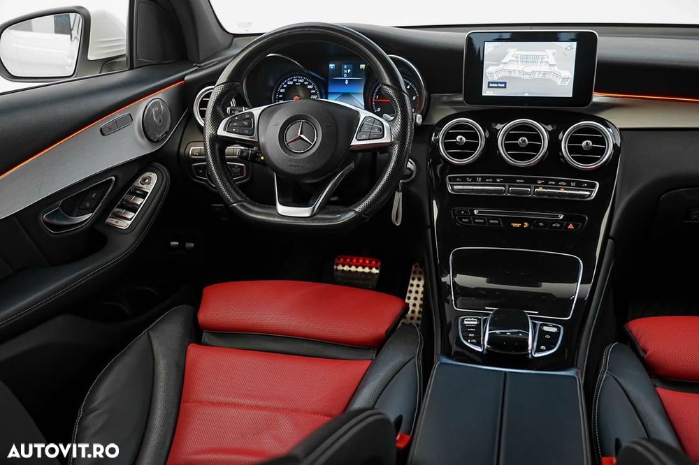 Mercedes-Benz GLC 250 d 4Matic 9G-TRONIC AMG Line - 15