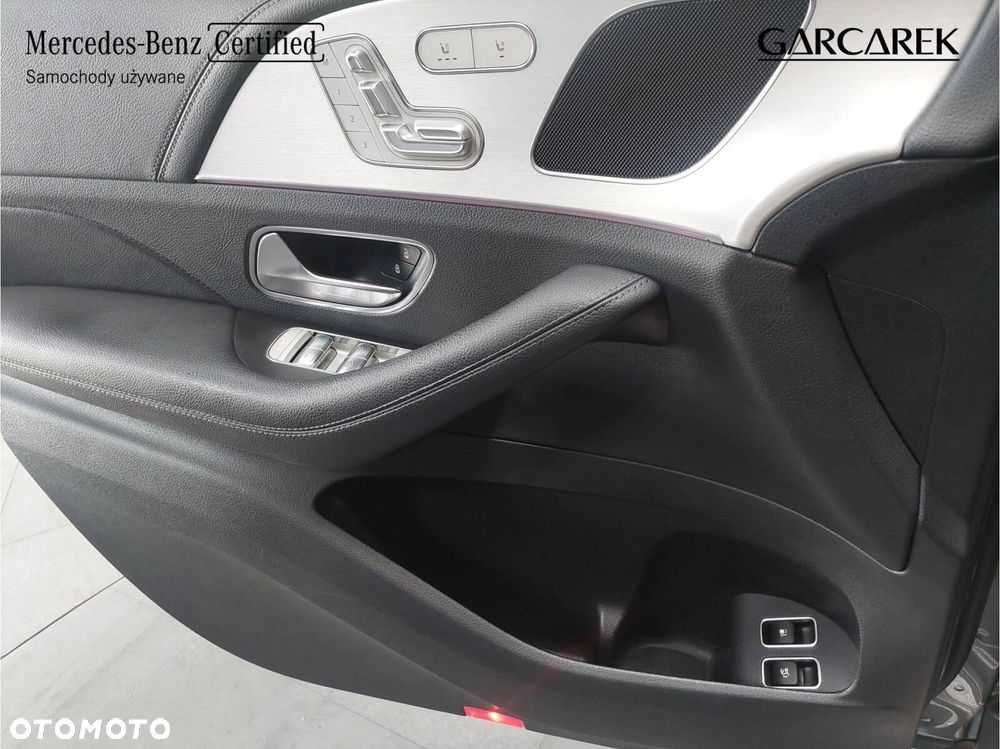 Mercedes-Benz GLE - 19