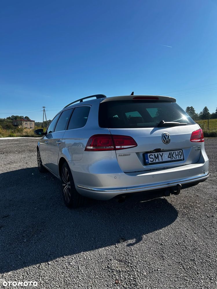 Volkswagen Passat 1.6 TDI Comfortline - 2