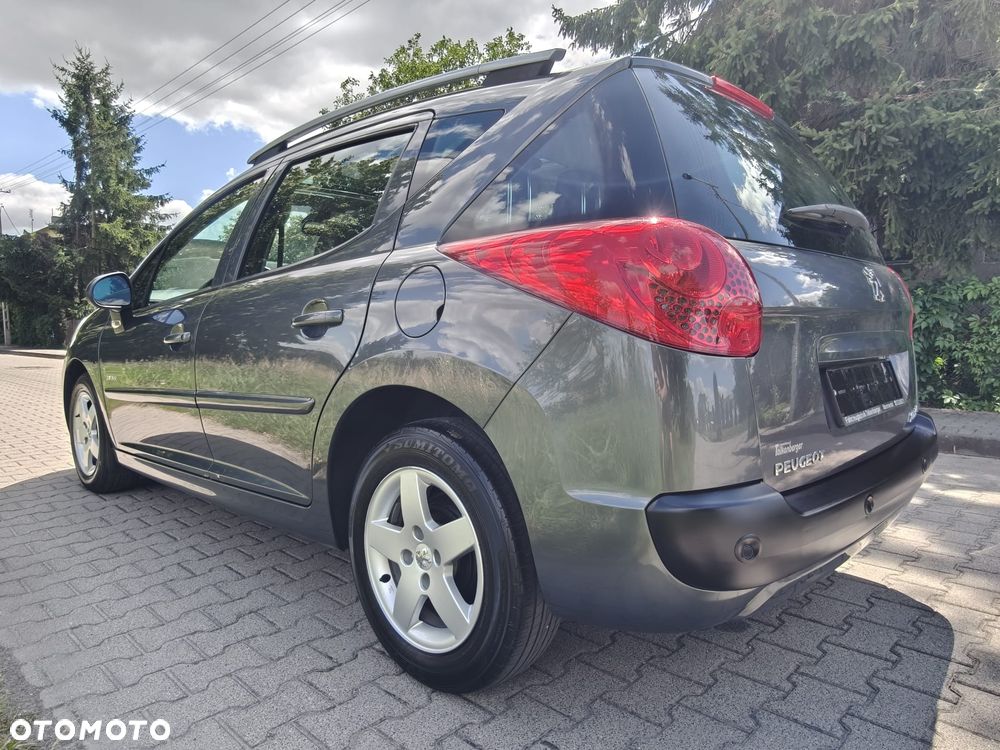 Peugeot 207 - 5