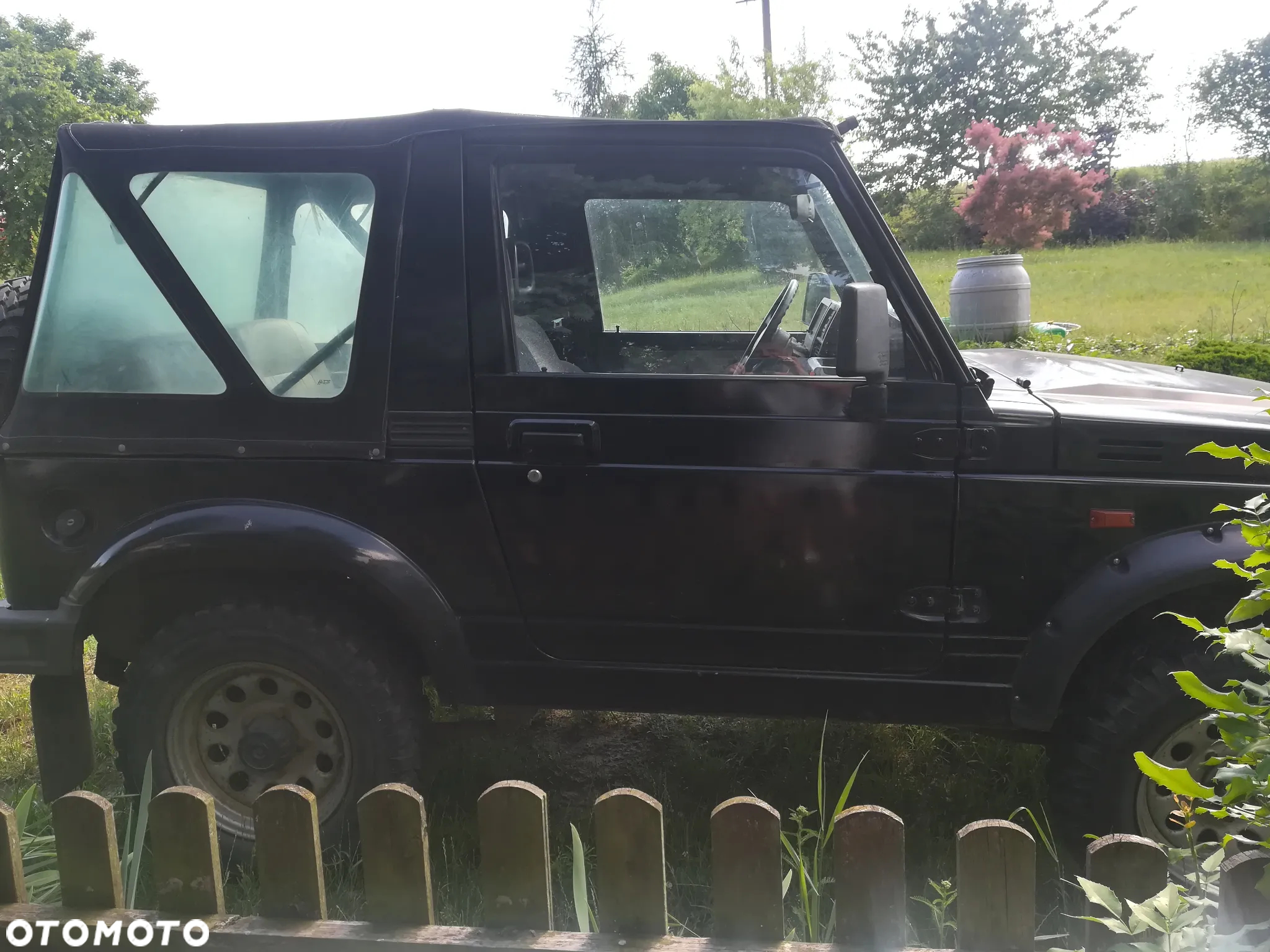 Suzuki Samurai 1.3 JX Canvas Top - 4