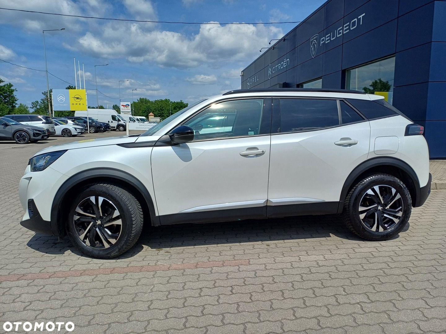 Peugeot 2008 - 7