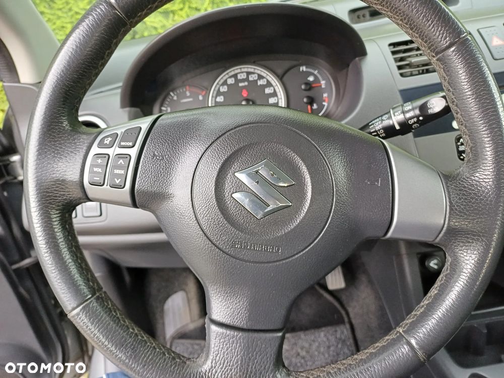 Suzuki Swift 1.3 DDiS GLX / Comfort - 20