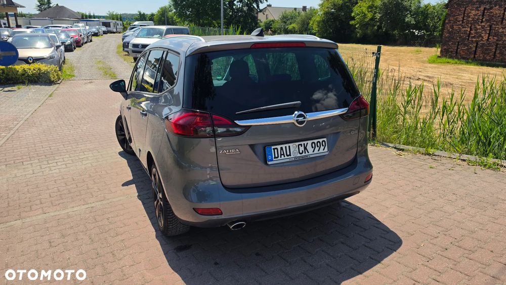 Opel Zafira Tourer 2.0 CDTI Automatik drive - 23