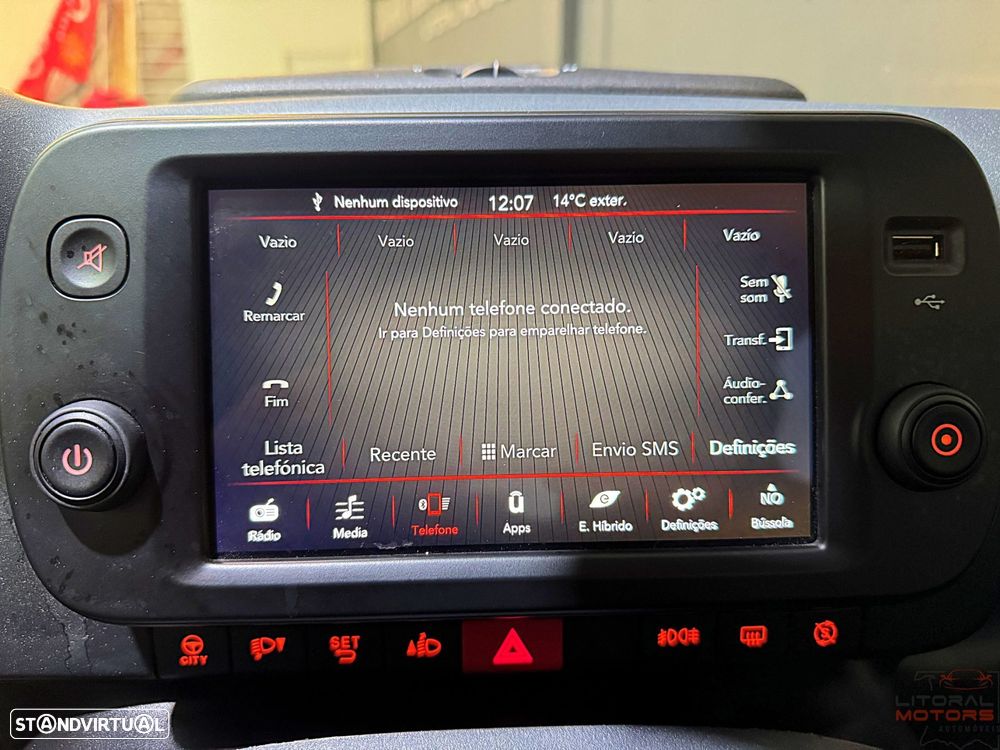 Fiat Panda 1.0 Hybrid City Cross - 28