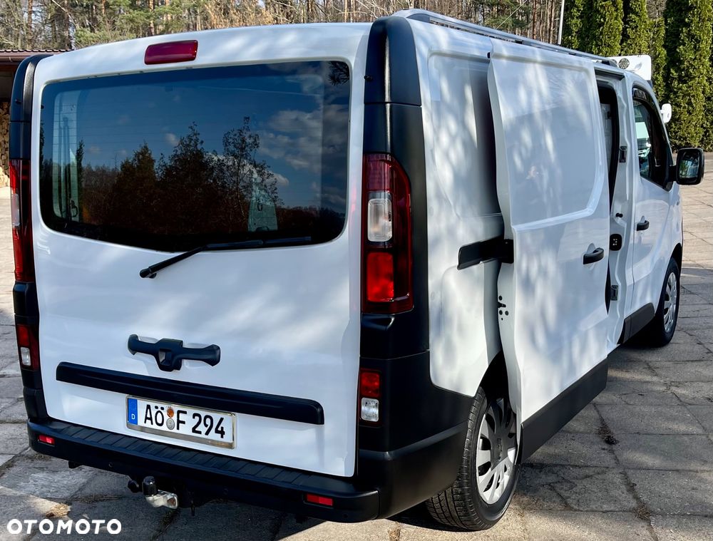 Opel Vivaro - 14