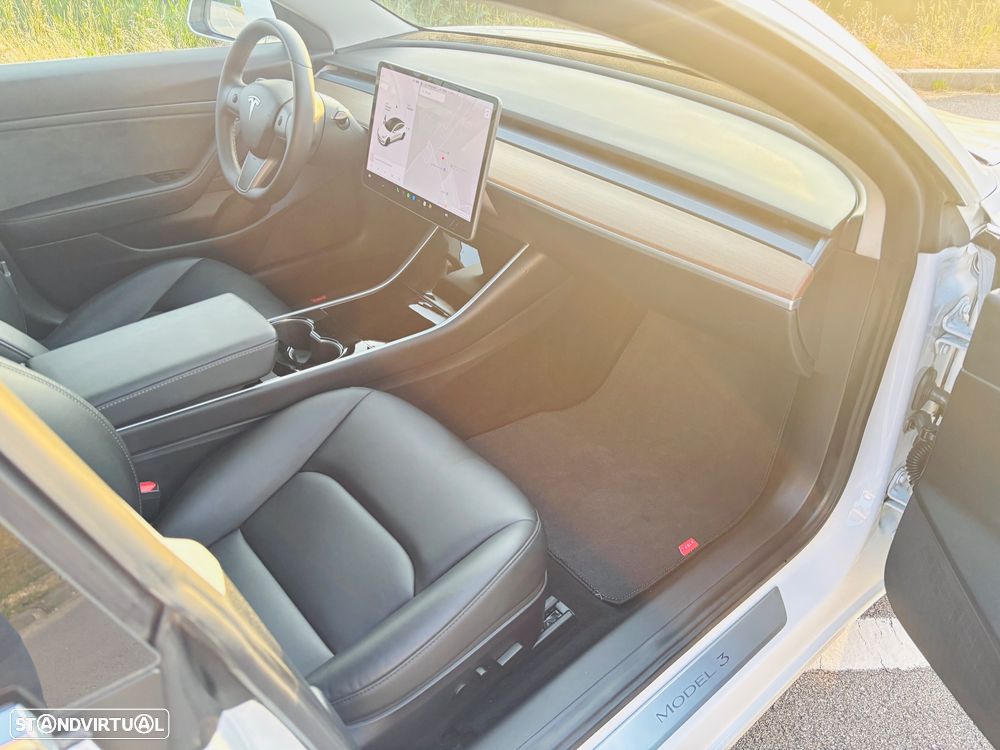 Tesla Model 3 Standard Range Plus RWD - 23