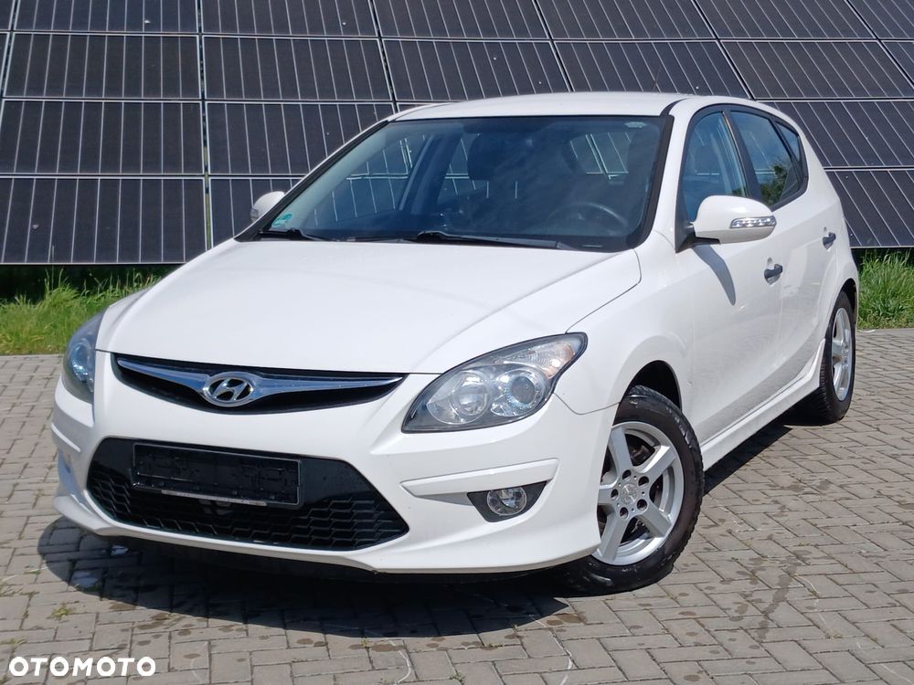Hyundai i30 1.4 FIFA WM Edition - 6