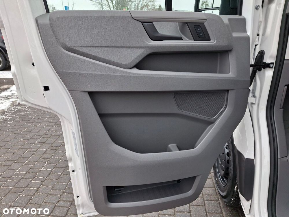 Volkswagen Crafter - 14