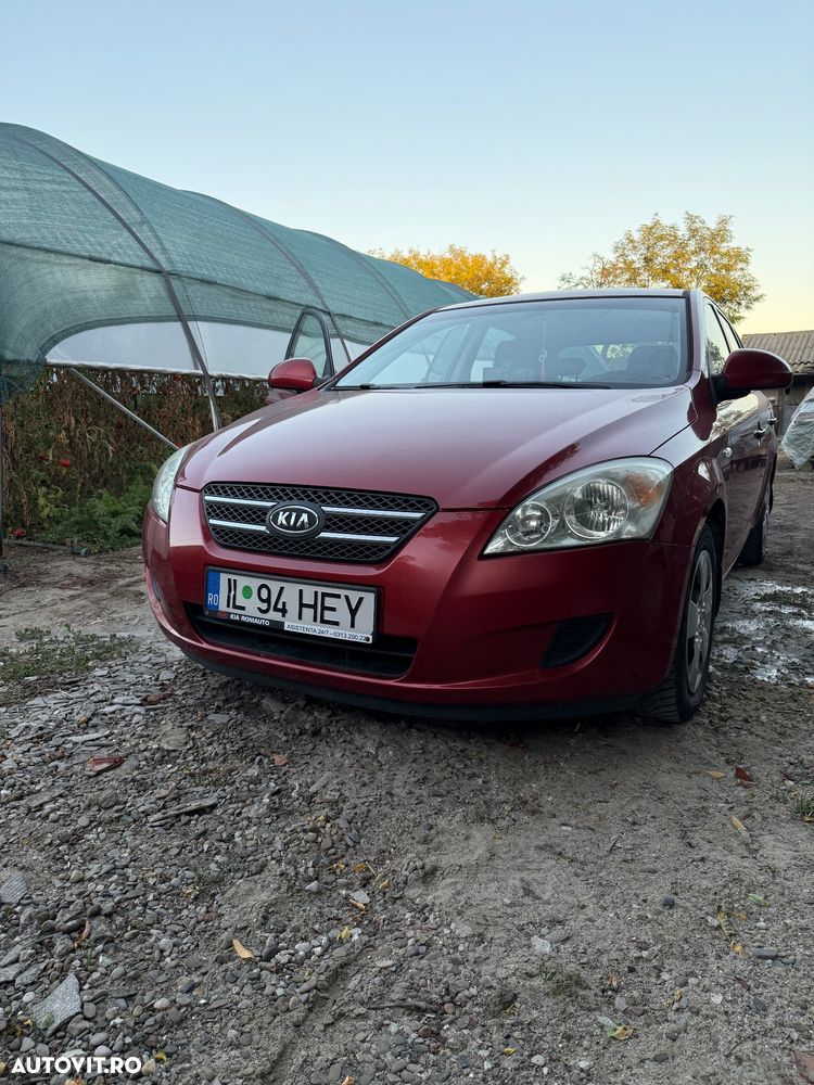 Kia Ceed 1.4 GSL BEST - 1