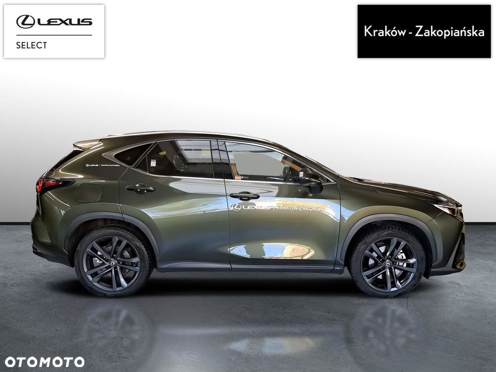 Lexus NX 2025
