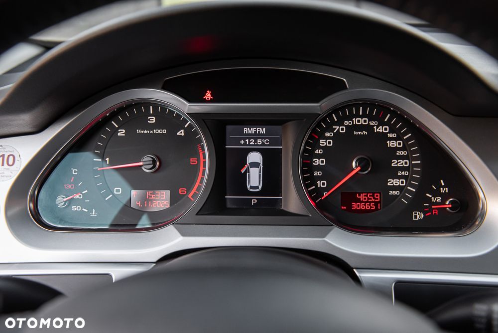 Audi A6 Avant - 16