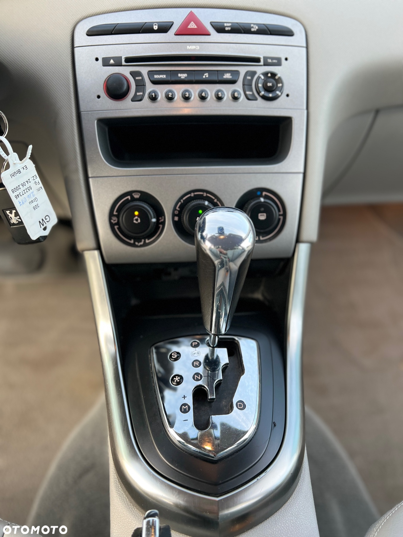Peugeot 308 HDi FAP 135 Automatik Sport Plus - 26