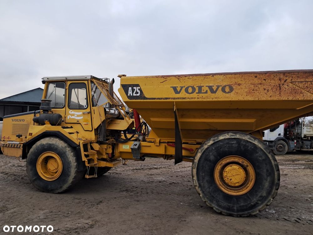 Volvo A25 - 11
