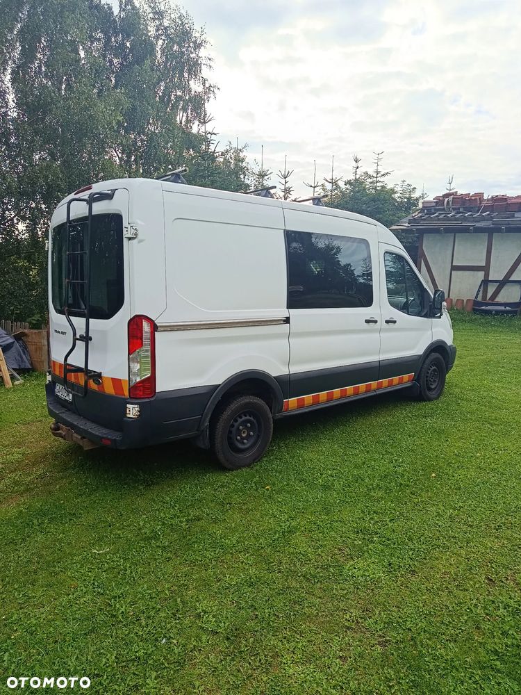 Ford Tranzit - 26