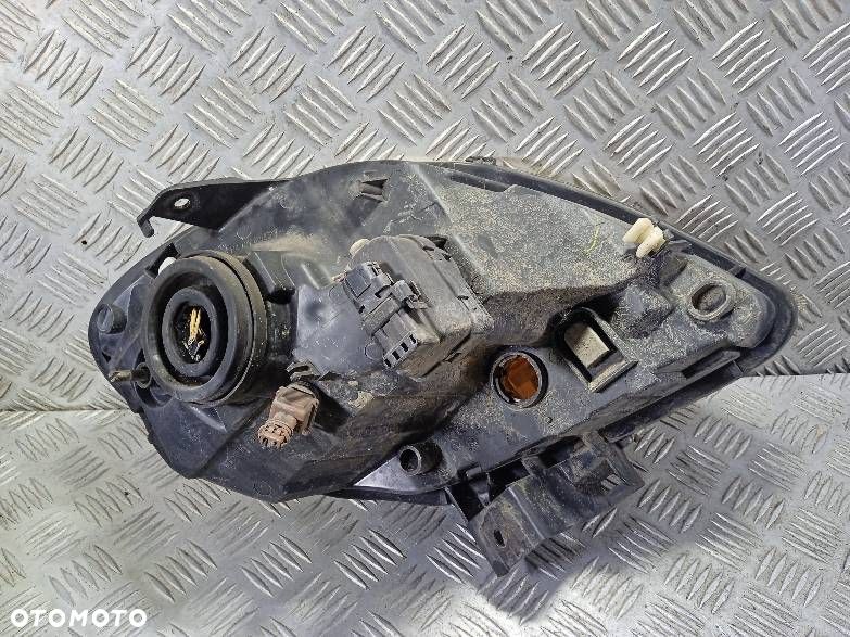 LAMPA LEWA PRZEDNIA RENAULT KANGOO - 2