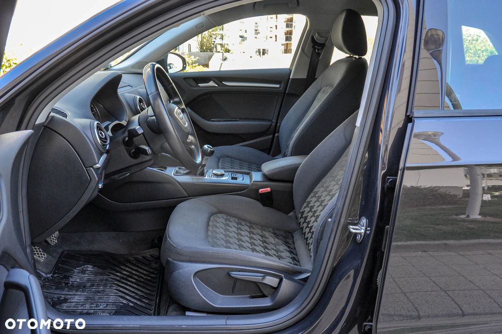 Audi A3 Sportback - 7