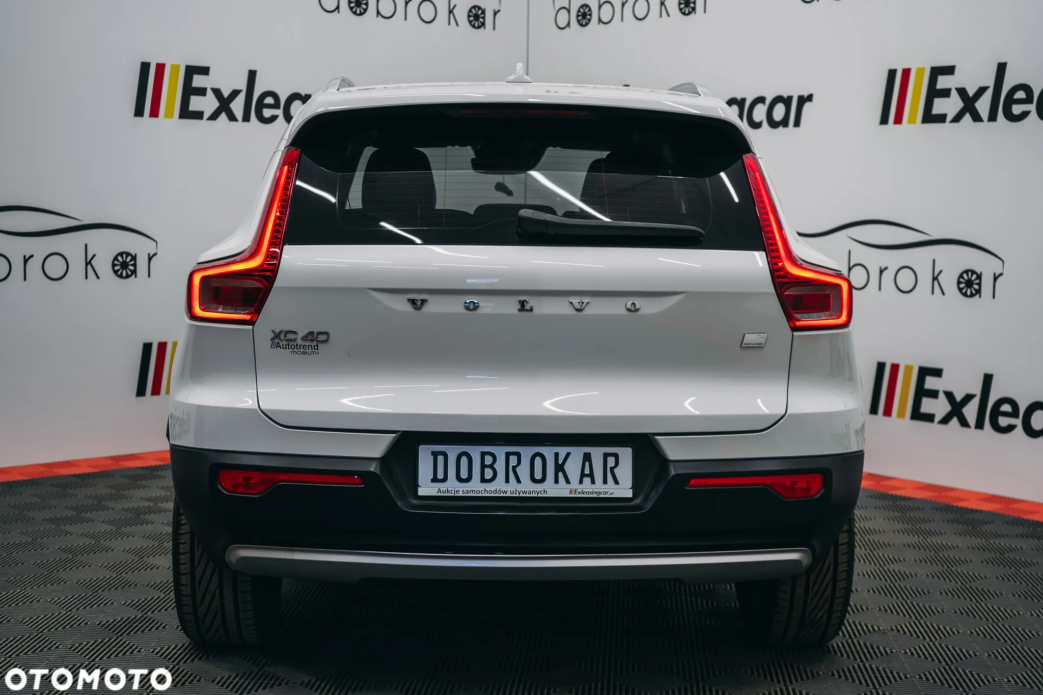 Volvo XC 40 T4 Plug-In Hybrid Inscription - 11