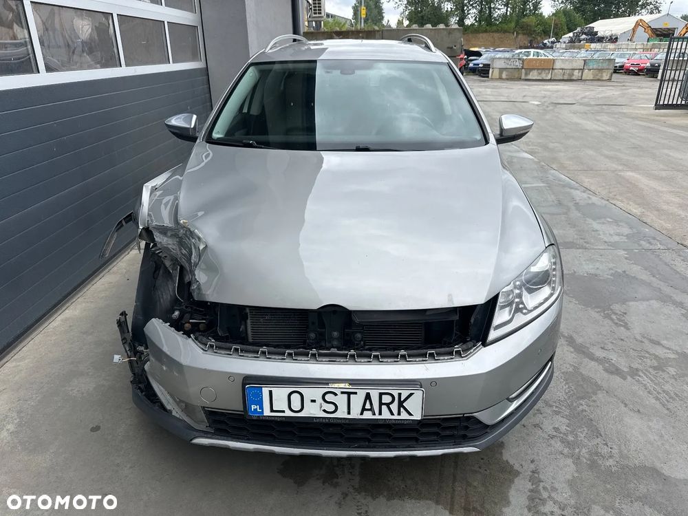 Volkswagen Passat 2.0 TDI 4Mot Highline DSG - 2