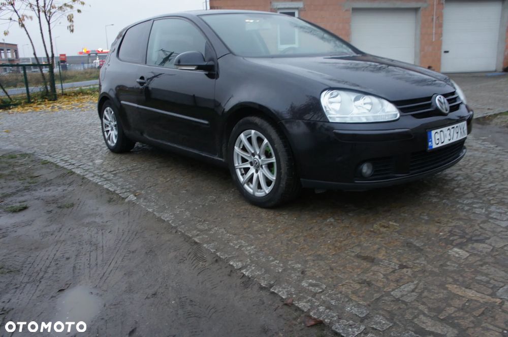 Volkswagen Golf 1.6 FSI Comfortline - 1