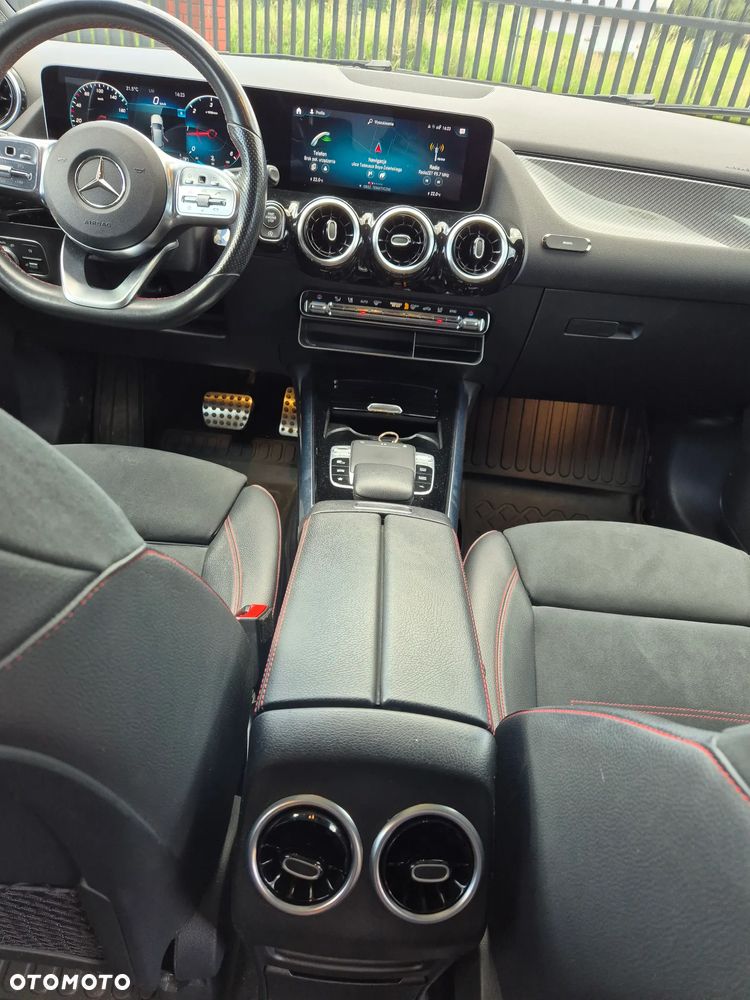 Mercedes-Benz Klasa B 200 d AMG Line 8G-DCT - 18