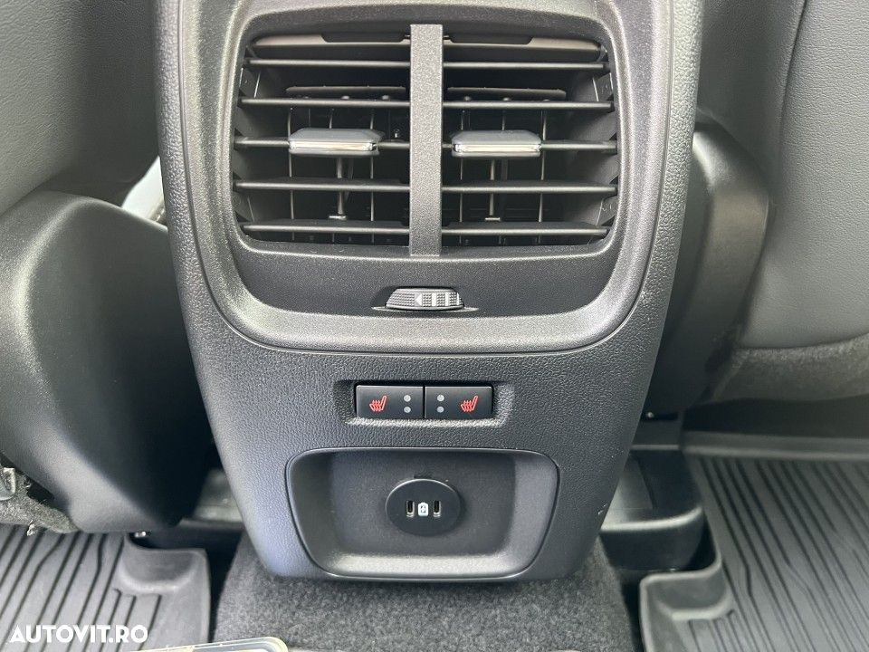 Ford Kuga 2.5 Duratec FWD PHEV Active X - 32