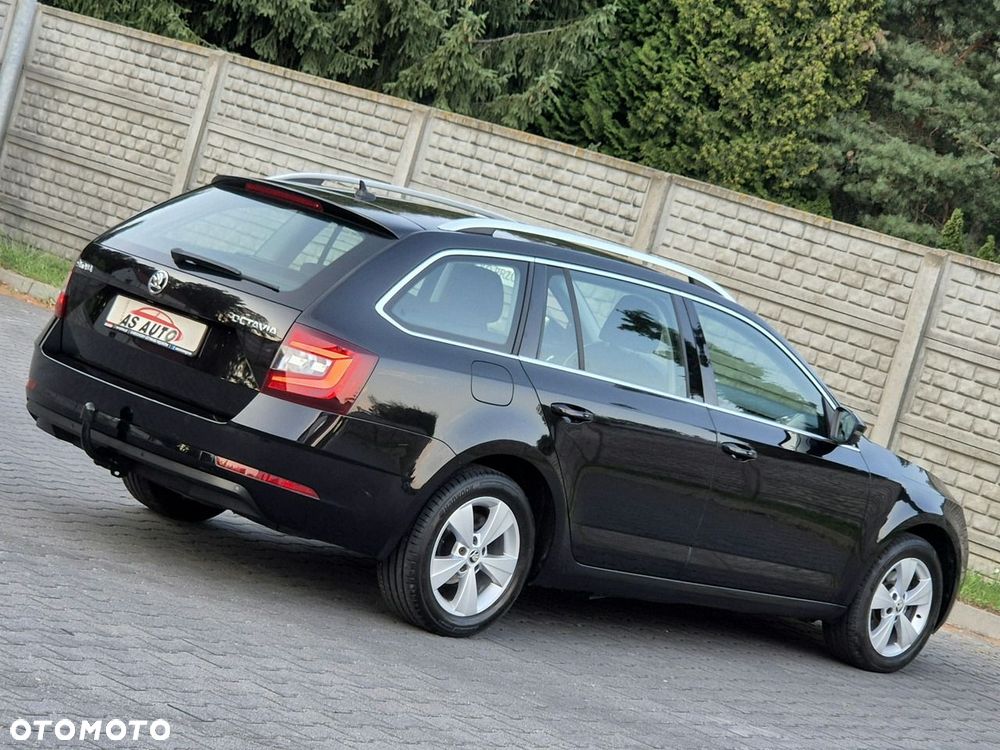 Skoda Octavia 2.0 TDI DSG Style - 34