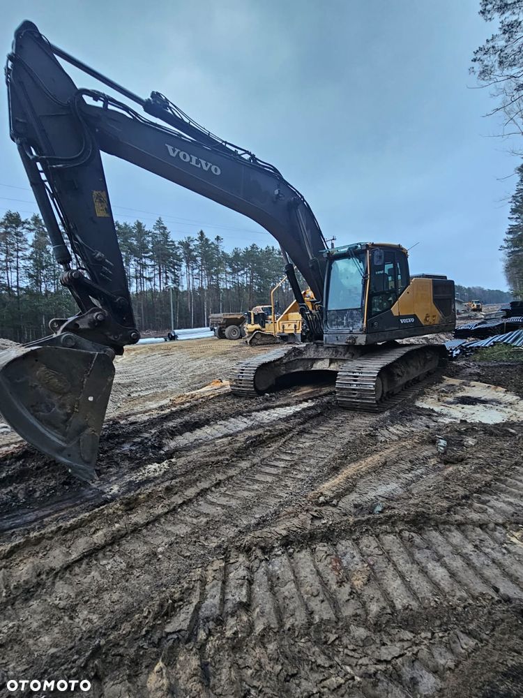 Volvo EC250EL - 3