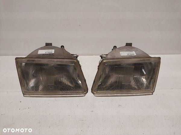 Peugeot 309 lampa przednia reflektor prawa lewa prawy lewy