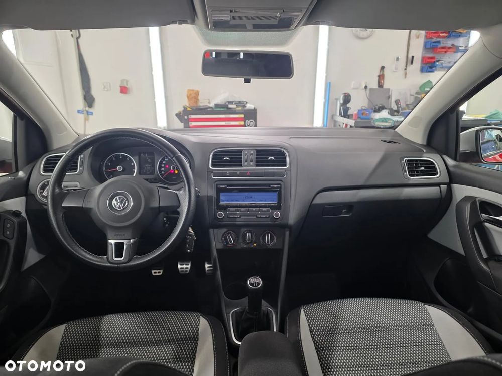 Volkswagen Polo Cross 1.4 16V - 38