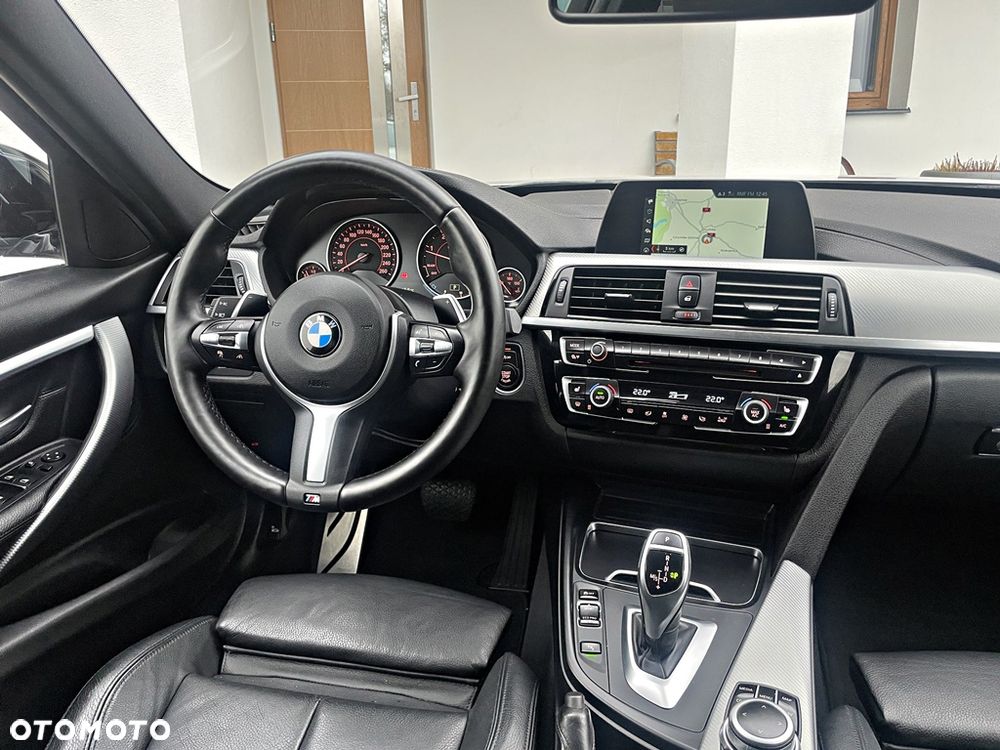 BMW Seria 3 320d Edition M Sport Shadow - 23