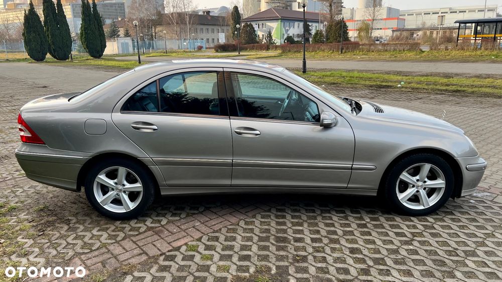 Mercedes-Benz Klasa C - 28