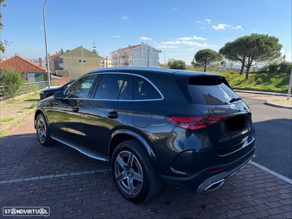 Mercedes-Benz GLC 300 de 4Matic 9G-TRONIC AMG Line Plus - 13