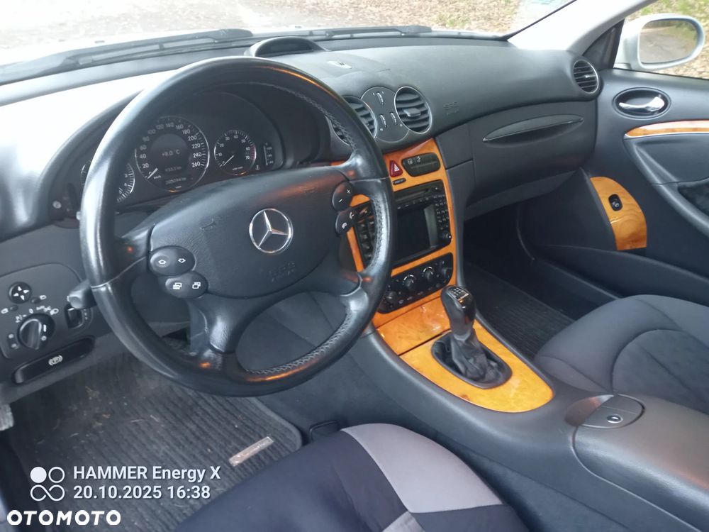 Mercedes-Benz CLK - 20