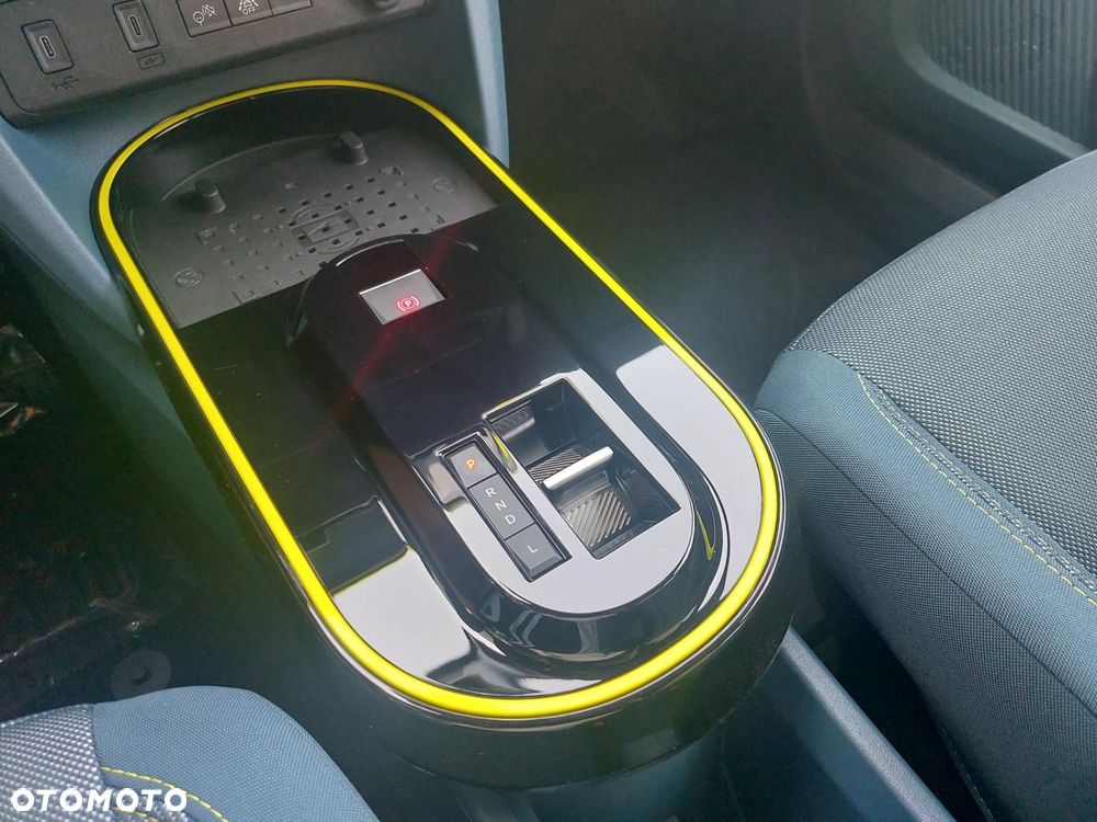 Fiat Grande Panda 1.2 mHEV La Prima eDCT - 16