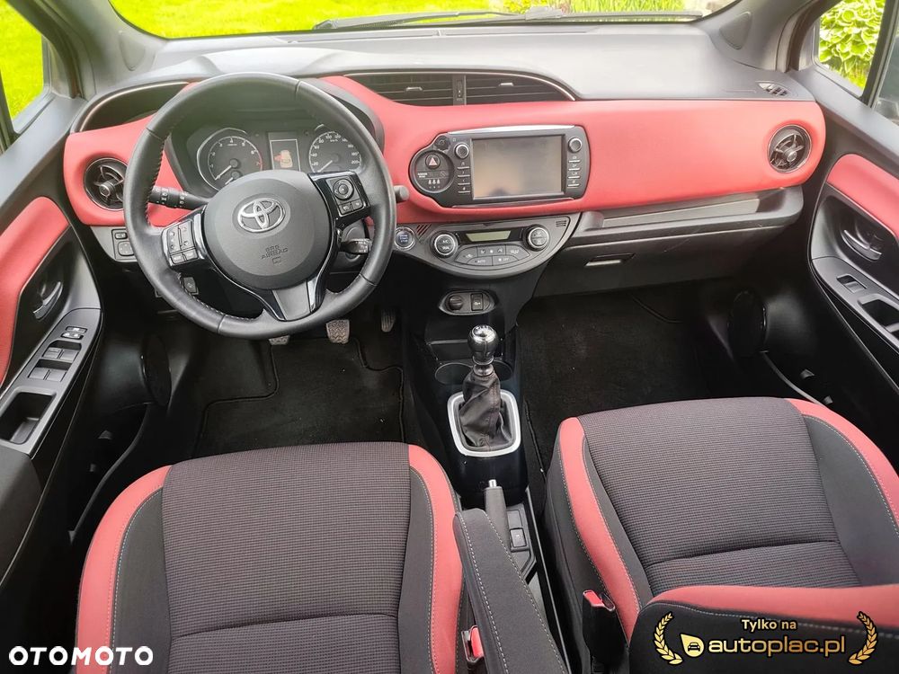 Toyota Yaris - 38