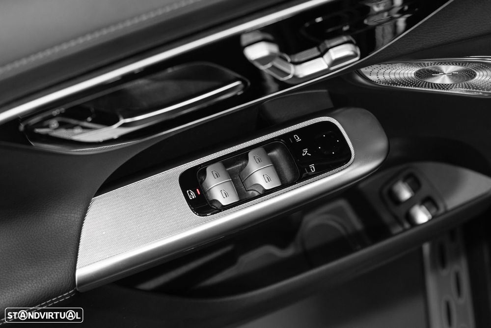 Mercedes-Benz GLC 300 e Coupe 4Matic 9G-TRONIC Edition AMG Line - 34