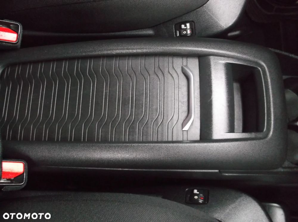 Citroën C4 Grand Picasso e-HDi 115 ETG6 Business Class - 23