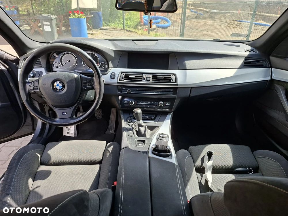 BMW Seria 5 - 10