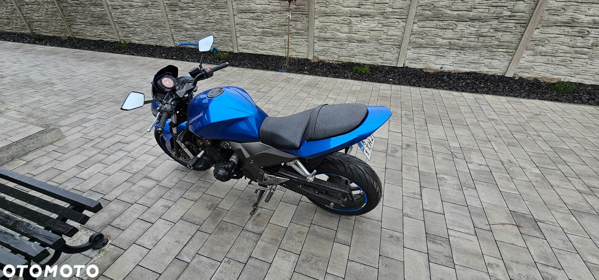 Kawasaki Z - 8