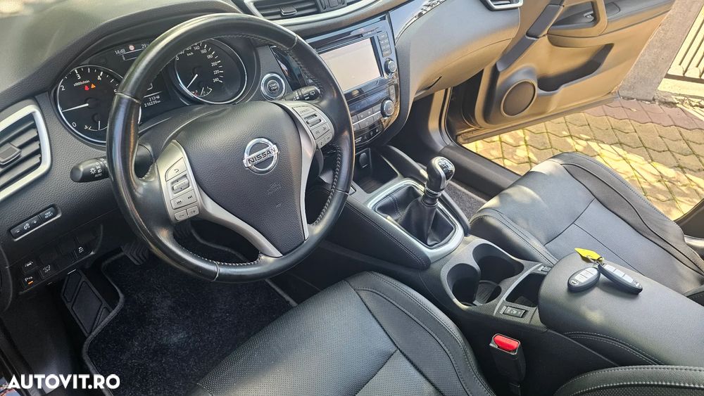 Nissan Qashqai 1.5 DCI Start/Stop Tekna - 9