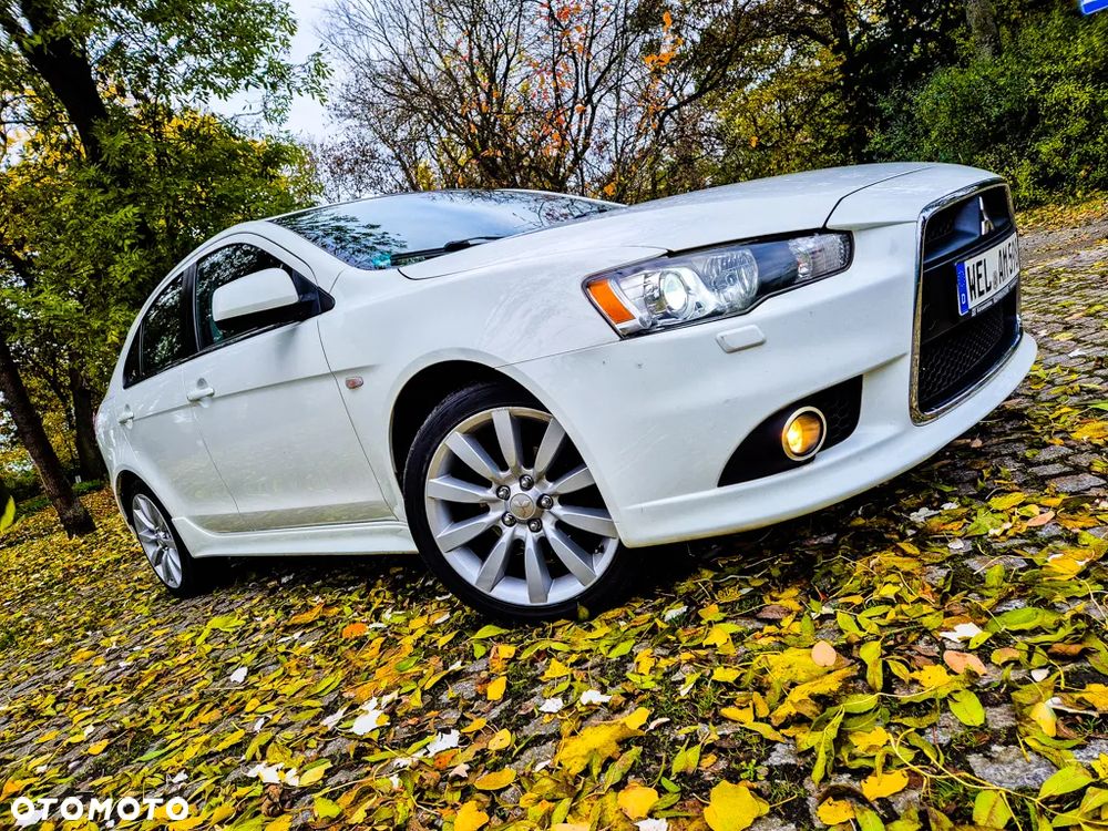 Mitsubishi Lancer 1.8 Instyle NAVI - 3