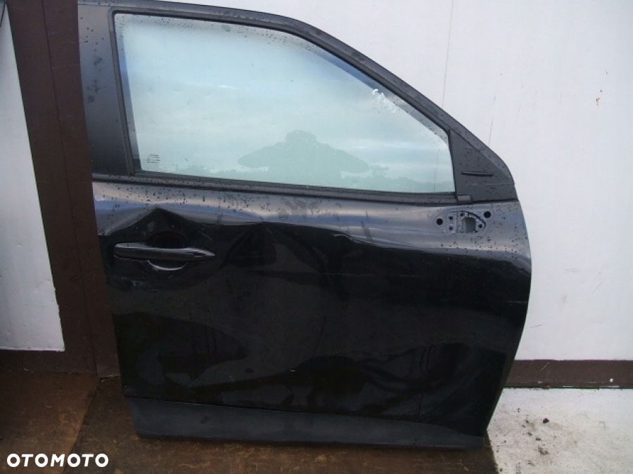 TOYOTA YARIS CROSS DRZWI prawe przód przednie 209 - 1