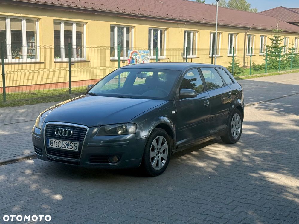 Audi A3 Sportback - 4