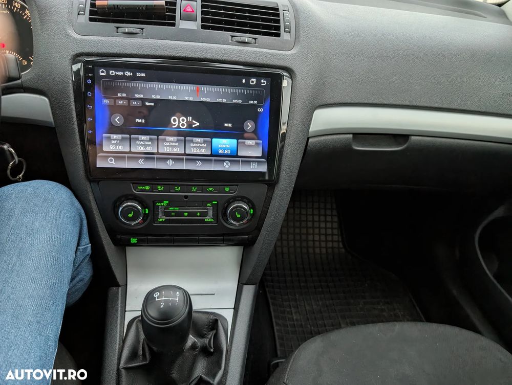 Skoda Octavia 1.4 TSI Ambiente - 3