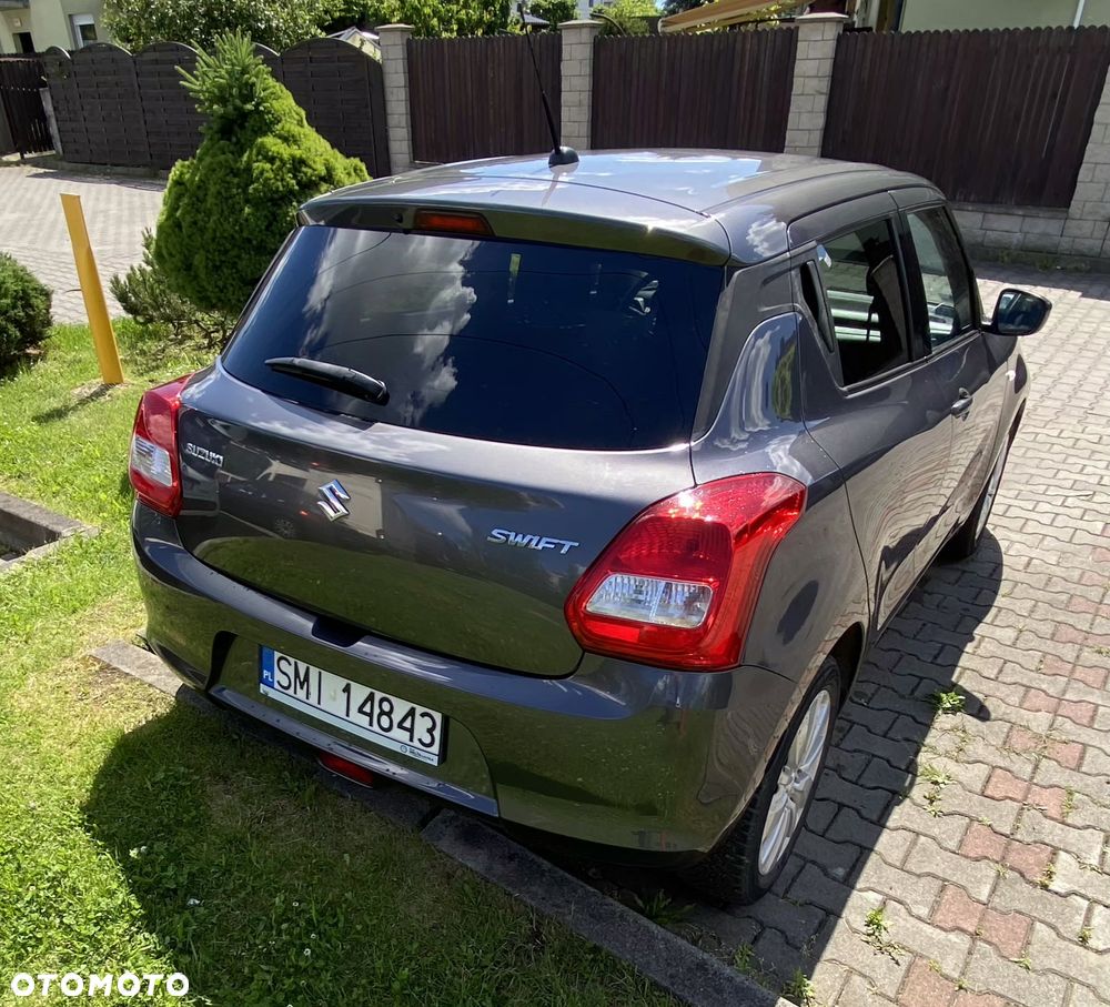 Suzuki Swift - 1